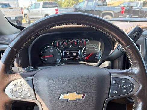 Used 2018 Chevrolet Silverado 1500 LTZ w/ Sport Package AWD/4WD image 15