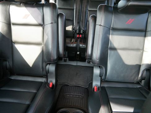 Used 2021 Dodge Durango R/T w/ Technology Group image 13