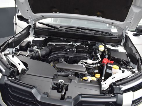 Used 2026 Subaru Outback Premium image 28