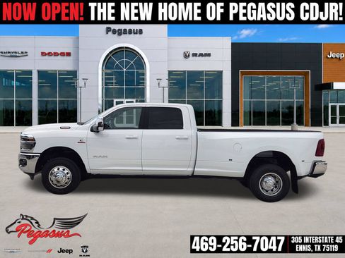 New 2026 RAM 3500 Laramie AWD/4WD image 3