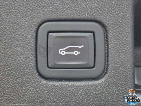 Used 2024 Chevrolet Equinox LT AWD/4WD image 28