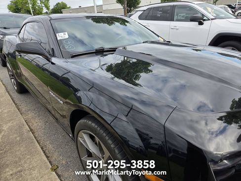 Used 2010 Chevrolet Camaro SS w/ RS Package RWD image 3