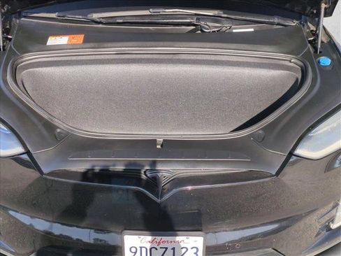 Used 2017 Tesla Model X 75D image 24