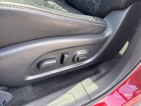 Certified 2020 Nissan Murano Platinum image 24