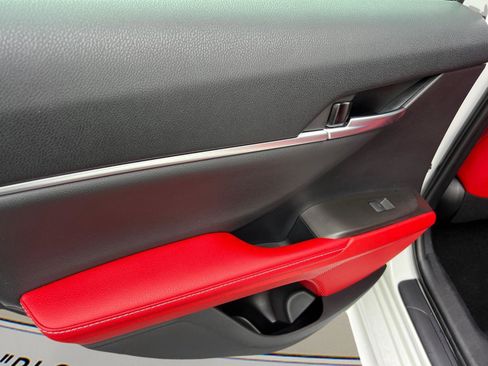 Used 2021 Toyota Camry XSE w/ Navigation Package image 29