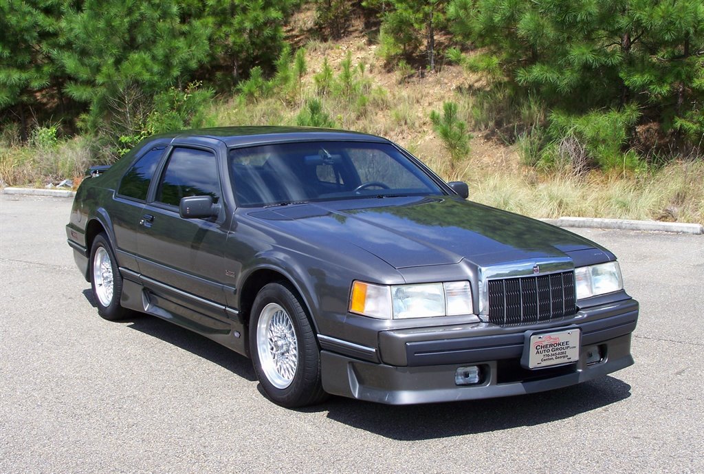 Used 1990 Lincoln Mark VII LSC RWD image 3
