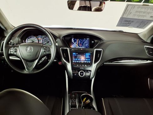 Used 2018 Acura TLX V6 SH-AWD w/ Technology Pkg image 14