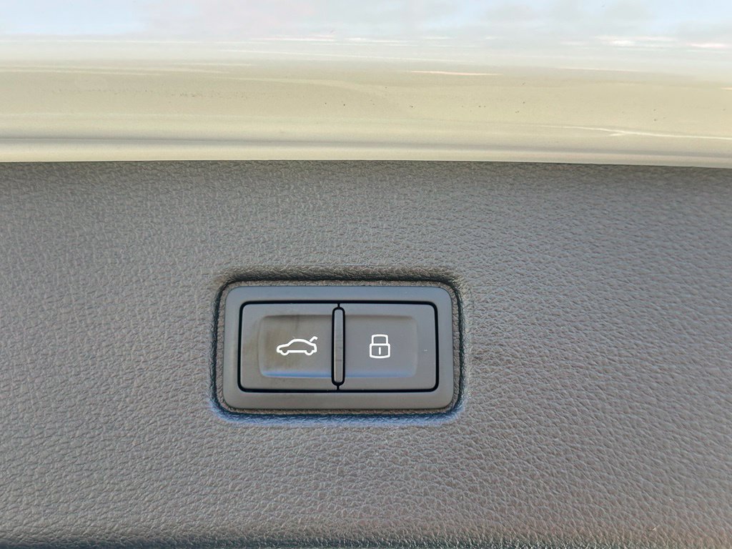 Used 2026 Audi Q7 2.0T Premium AWD/4WD image 24