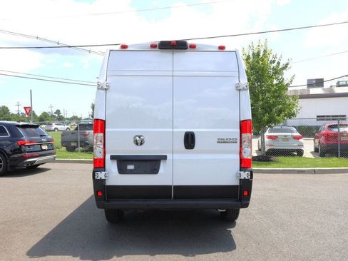Used 2024 RAM ProMaster 1500 w/ Quick Order Package 22G SLT FWD image 4