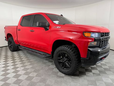 Used 2019 Chevrolet Silverado 1500 Custom Trail Boss w/ Custom Convenience Package image 6