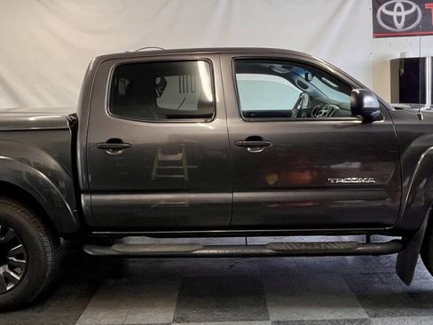 Used 2012 Toyota Tacoma PreRunner w/ SR5 Pkg image 2