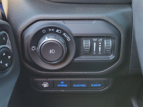 Used 2022 Jeep Wrangler Unlimited Rubicon 4xe w/ Steel Bumper Group image 12