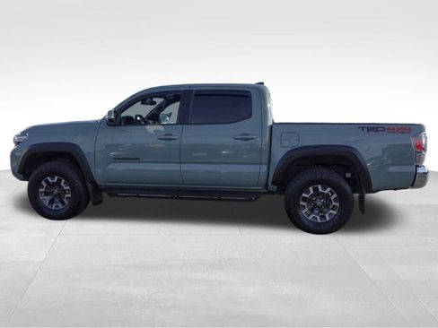 Certified 2022 Toyota Tacoma TRD Off-Road image 7