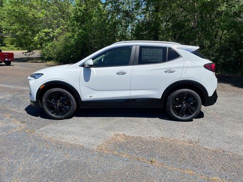 New 2026 Buick Encore GX Sport Touring w/ Comfort Package image 2