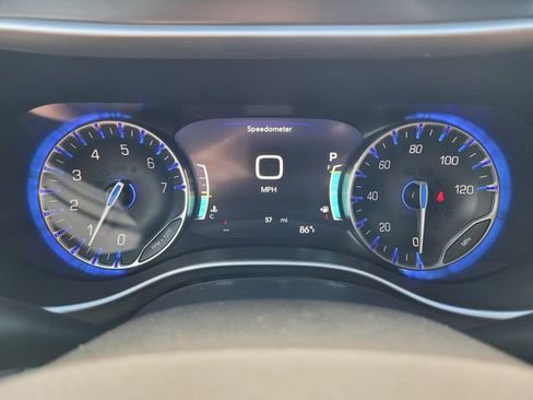 New 2026 Chrysler Voyager LX image 30