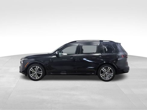 Used 2026 BMW X7 xDrive40i w/ M Sport Package image 3