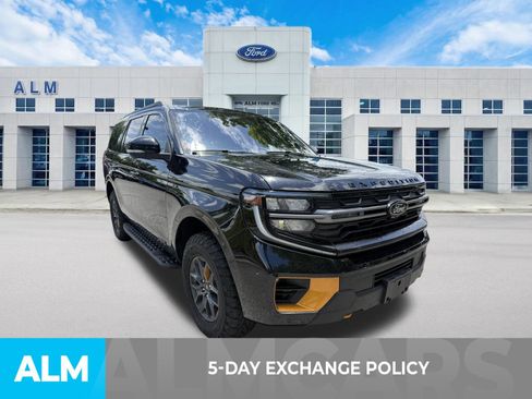 Used 2025 Ford Expedition Tremor AWD/4WD image 3