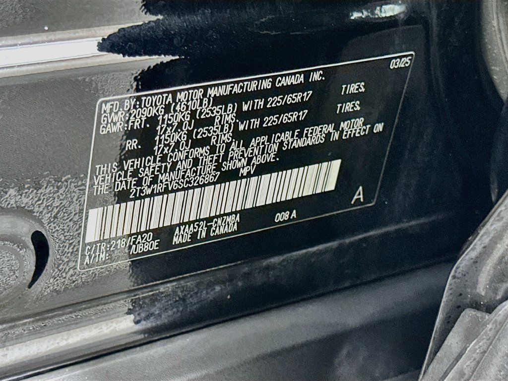 Certified 2025 Toyota RAV4 XLE FWD image 31