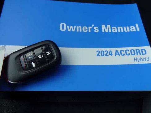 Used 2024 Honda Accord Sport image 36
