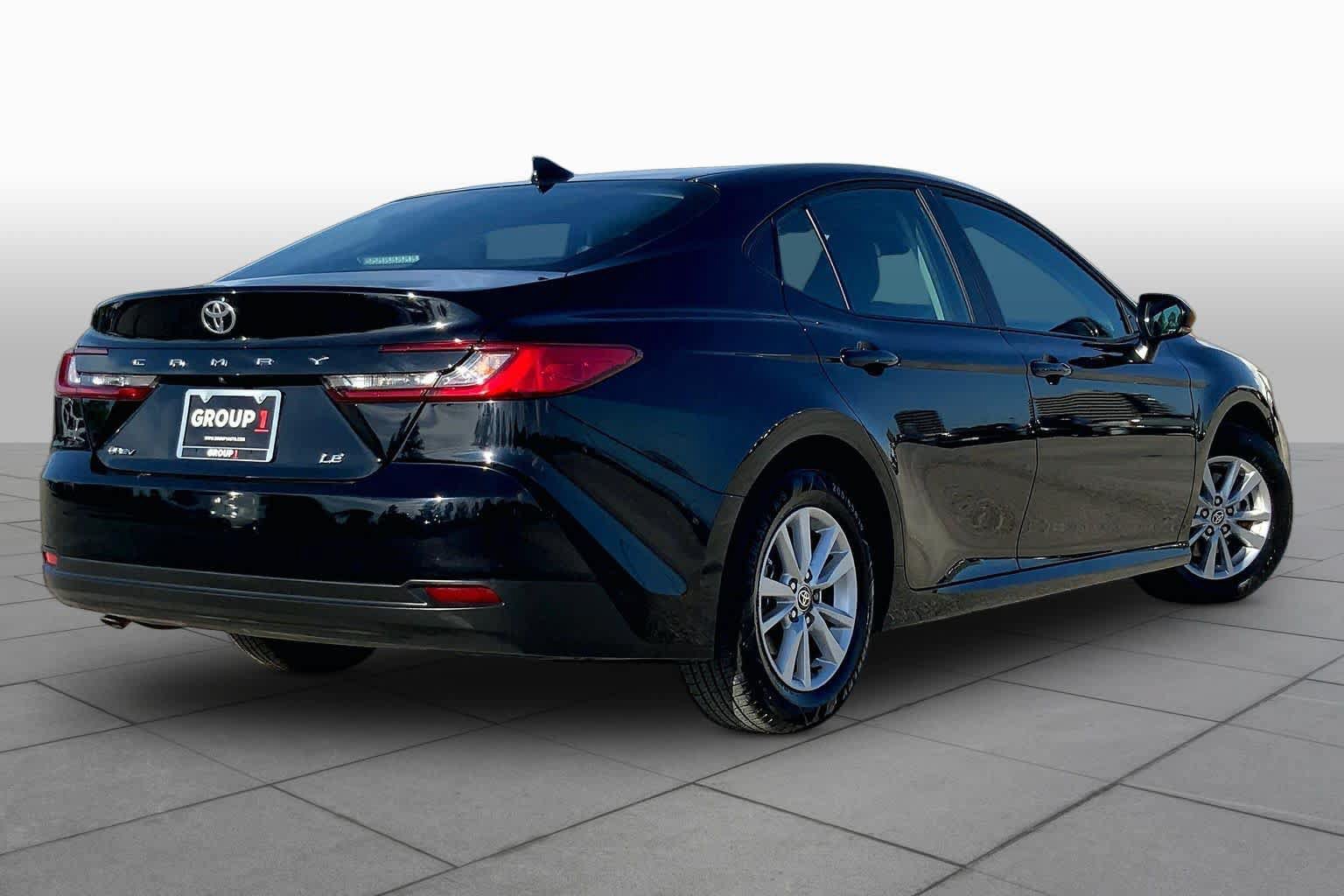 Certified 2025 Toyota Camry LE FWD image 13