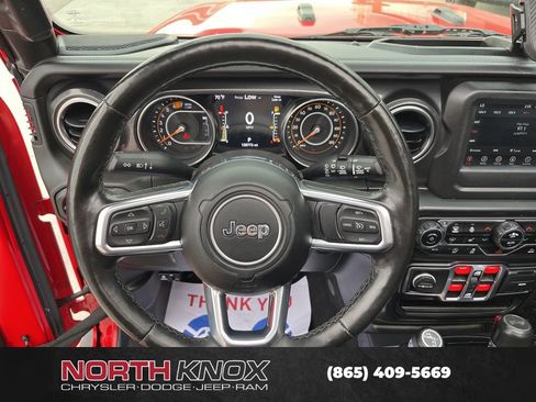 Used 2021 Jeep Wrangler Unlimited Sahara image 8