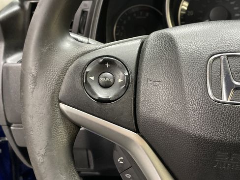 Used 2015 Honda Fit LX image 19