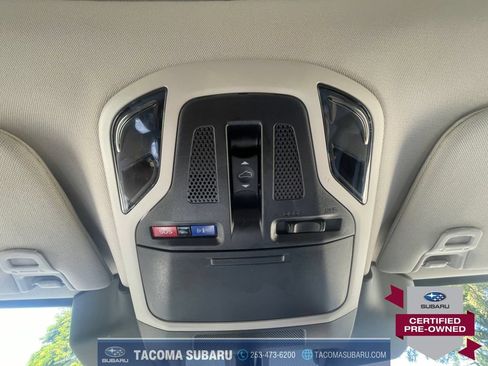 Used 2025 Subaru Outback Limited AWD/4WD image 24