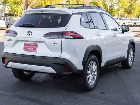 New 2026 Toyota Corolla Cross LE FWD image 5
