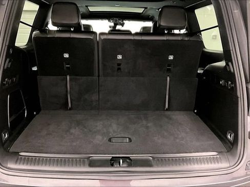 Used 2023 Jeep Wagoneer 4WD w/ Premium Group I image 42