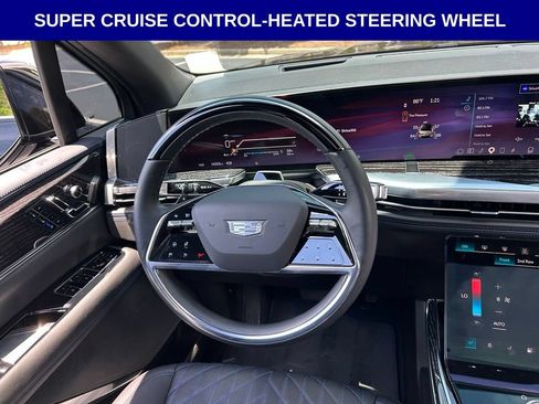 Used 2025 Cadillac Escalade IQ Sport 1 AWD/4WD image 15