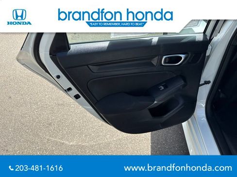 Used 2024 Honda Civic Sport image 10