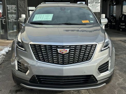 Certified 2025 Cadillac XT5 Premium Luxury image 2