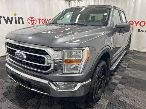Used 2022 Ford F150 XLT w/ XTR Package image 3