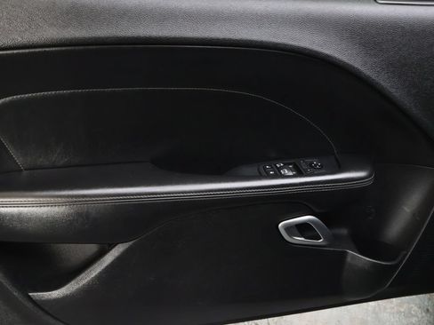 Used 2019 Dodge Challenger R/T Scat Pack w/ Shaker Package RWD image 15