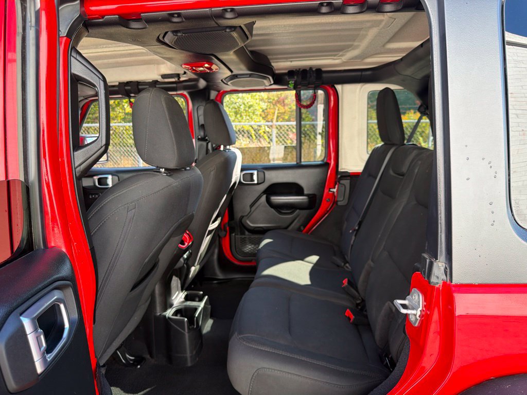 Used 2021 Jeep Wrangler Unlimited Sport AWD/4WD image 17