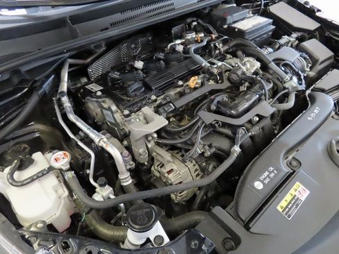 Used 2024 Toyota Corolla LE image 32