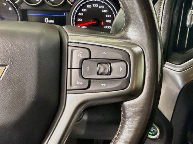 Used 2020 Chevrolet Silverado 1500 LT Trail Boss w/ Midnight Edition AWD/4WD image 14