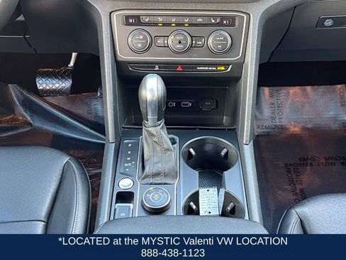 Used 2019 Volkswagen Atlas SE w/ Towing Package image 18