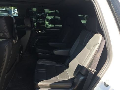 Used 2021 Chevrolet Tahoe RST w/ Luxury Package AWD/4WD image 10