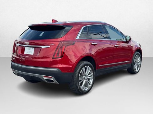 Used 2024 Cadillac XT5 Premium Luxury w/ Platinum Package AWD/4WD image 3