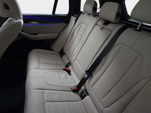 Used 2022 BMW X3 xDrive30i w/ M Sport Package 2 image 17