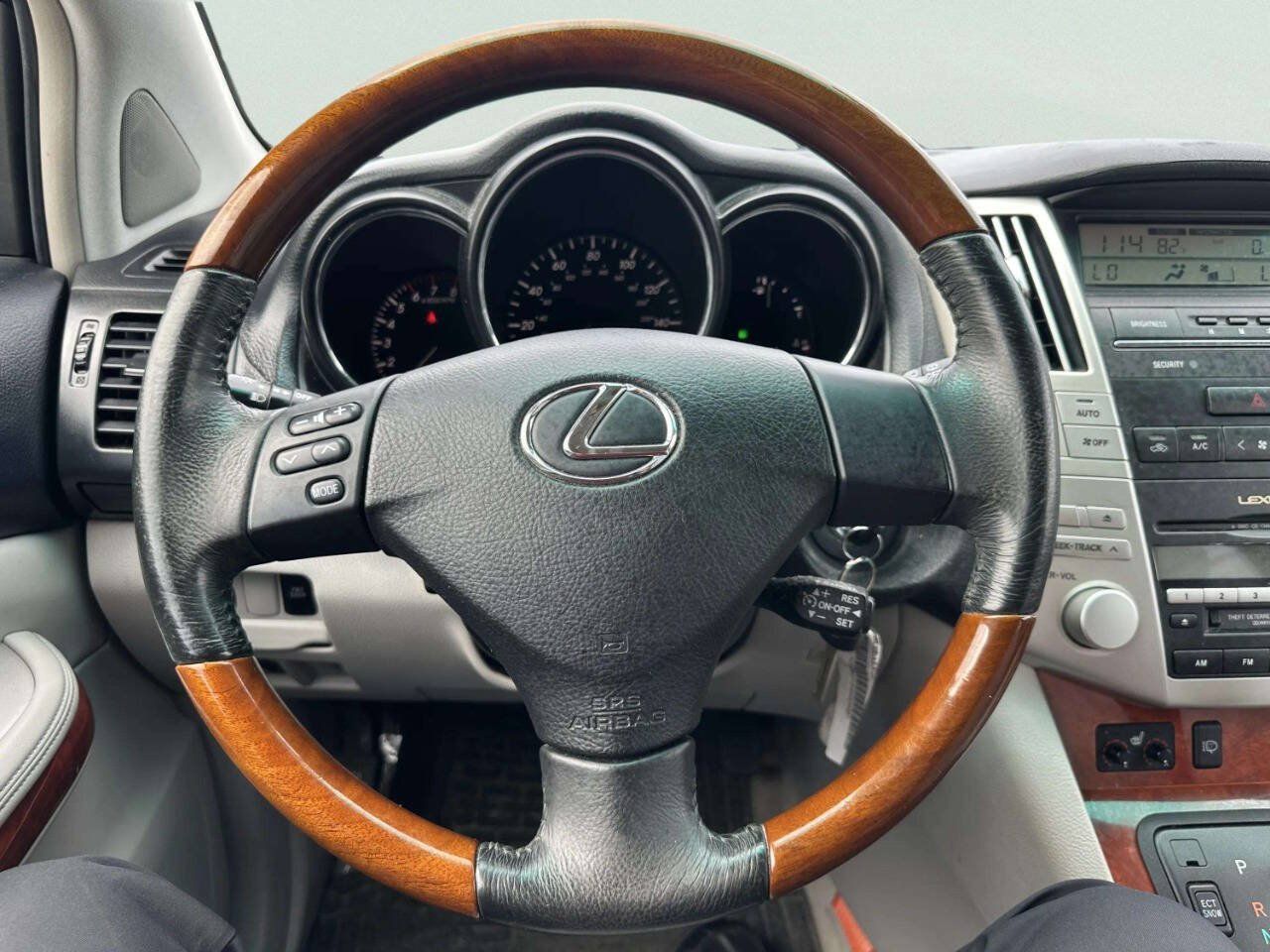 Used 2004 Lexus RX 330 AWD w/ Premium Pkg image 24