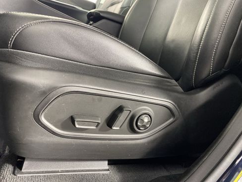 Used 2022 Jeep Grand Cherokee Limited 4xe w/ Luxury Tech Group II image 19