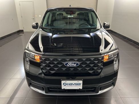 New 2025 Ford Maverick XLT w/ XLT Luxury Package image 2