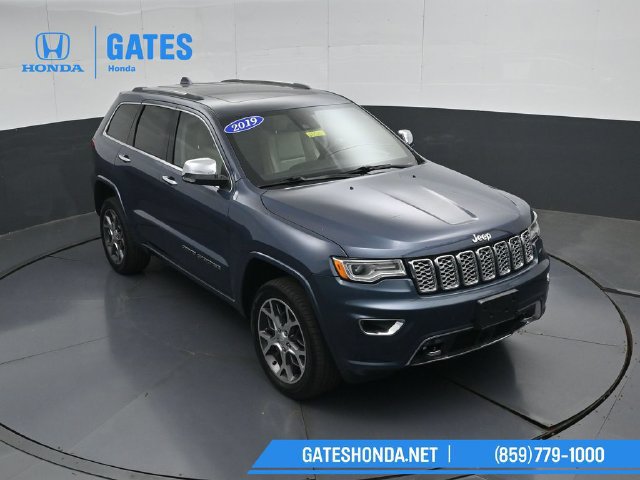 Used 2019 Jeep Grand Cherokee Overland AWD/4WD image 51