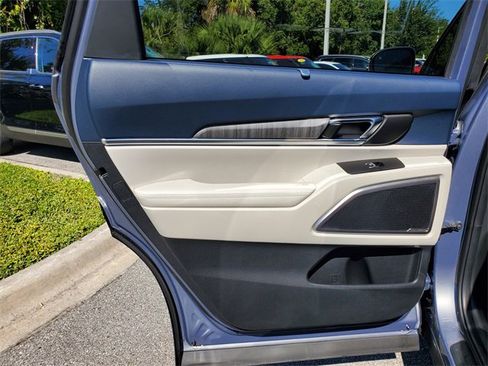 New 2025 Kia Telluride EX w/ EX Captain's Chair Package image 12