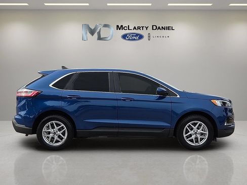 Certified 2024 Ford Edge SEL w/ Convenience Package AWD/4WD image 6