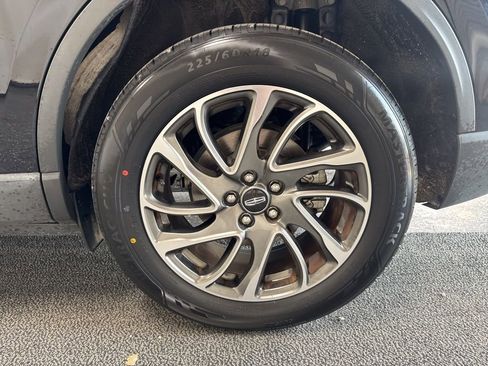 Used 2020 Lincoln Corsair Standard w/ Equipment Group 101A image 7