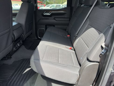 Used 2023 Chevrolet Silverado 1500 RST w/ Z71 Off-Road Package image 22