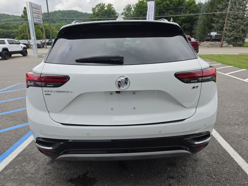 Used 2023 Buick Envision Preferred w/ Sport Touring Package AWD/4WD image 4
